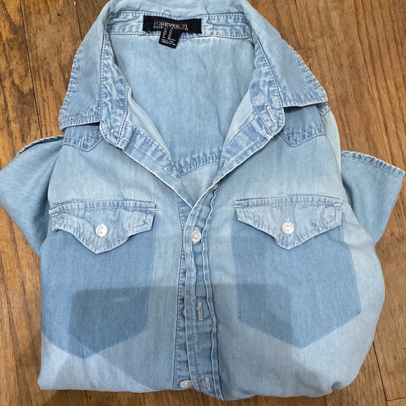 Denim button up - Picture 4 of 4